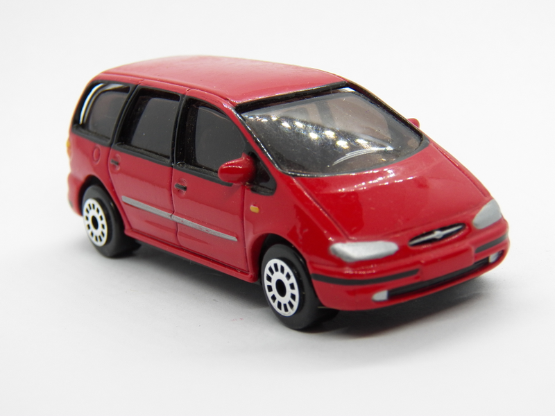 Illustration for article titled What's in the box? Car #11 Realtoy Ford Galaxy Van